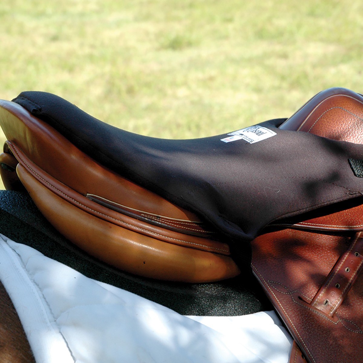 Cashel English Tush Cushion
